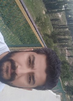 Raja - Male escort in New Delhi Photo 3 of 6