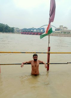 Raja - Male escort in New Delhi Photo 4 of 6