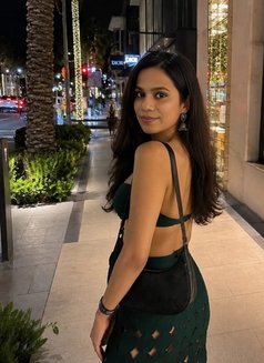 Kajal - escort in Mumbai Photo 1 of 4