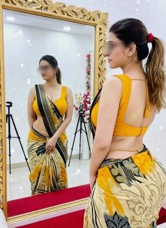 MILF Anamika (limited chances) - escort in Candolim, Goa Photo 2 of 4