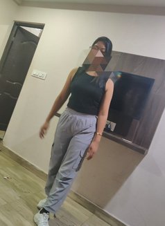 Nandani Real & Cam - एस्कॉर्ट in Bangalore Photo 2 of 8