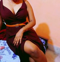 Rozy - ఎస్కార్ట్ in Kolkata