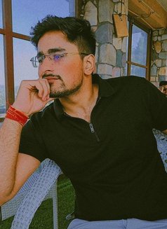 Gentleman: Muscular & Athletic - Male escort in Jaipur Photo 2 of 4