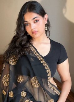 Dipti Patel - escort in Kalyan Photo 1 of 3