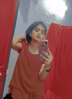 Karina Real Escort and Cam Service Sessi - এস্কর্ট in Mumbai Photo 6 of 7