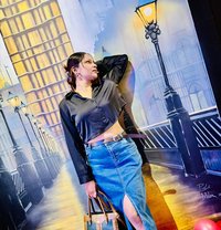 Smriti - escort in Kolkata