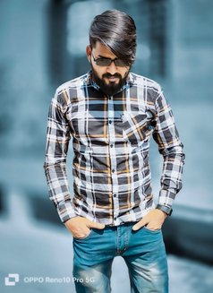 Ca Topper - Male escort in Indore Photo 2 of 5