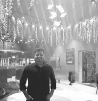 Dheerajj - Male escort in Mumbai