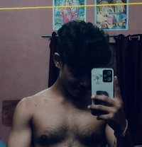 Kitkat Stright - Male ఎస్కార్ట్ in Bangalore