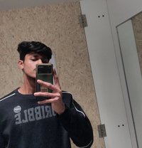 Aryan - Male ఎస్కార్ట్ in Bhopal