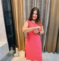Anushka Escorts Service and Cell Girls S - एस्कॉर्ट in Bangalore