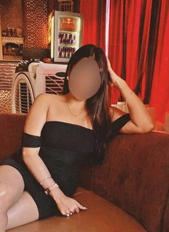 Cam & Meet - एस्कॉर्ट in Chennai Photo 1 of 1