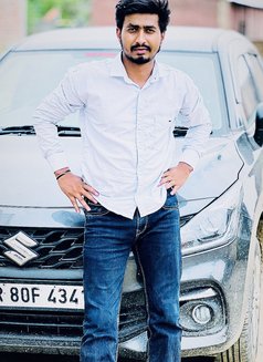 Amanchoudhary - Male escort in New Delhi Photo 2 of 4
