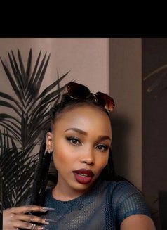 Geelean - escort in Bangalore Photo 1 of 2