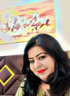 Kavya - adult performer in New Delhi Photo 5 of 7