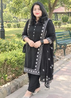 Kavya - adult performer in New Delhi Photo 6 of 7
