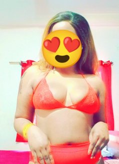 Aliyah - escort in Bangalore Photo 2 of 3