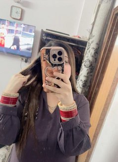 Anaya Independent VerifiedЁЯе░ - рдПрд╕реНрдХреЙрд░реНрдЯ in Noida Photo 2 of 6