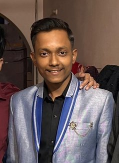 Shiva - Male companion in Gurgaon Photo 3 of 3