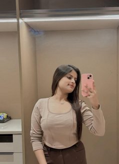 Sneha - ఎస్కార్ట్ in Mumbai Photo 3 of 3