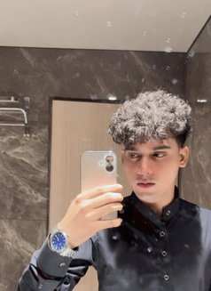 Asif - Male এস্কর্ট in Mumbai Photo 1 of 4