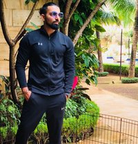 Fm84 - Male escort in Mumbai