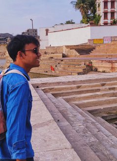 Kabir - Male escort in New Delhi Photo 2 of 7