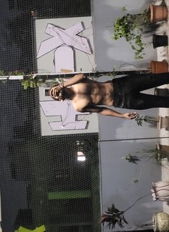 Kabir - Male escort in New Delhi Photo 5 of 7