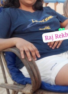 Raj Rekha - escort in Pune Photo 3 of 5