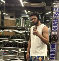 Uzi - Male escort in New Delhi