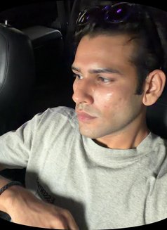 Uzi - Male escort in New Delhi Photo 4 of 5