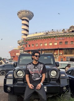 Uzi - Male escort in New Delhi Photo 5 of 5