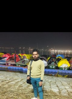 Manav - Male escort in New Delhi Photo 1 of 2