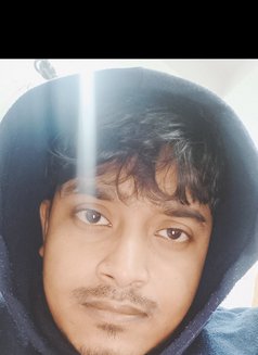 Juned - Male escort in New Delhi Photo 1 of 7