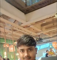 Juned - Male escort in New Delhi