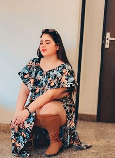 Chennai Real Meet With Genuine models Es - एस्कॉर्ट in Chennai Photo 2 of 3