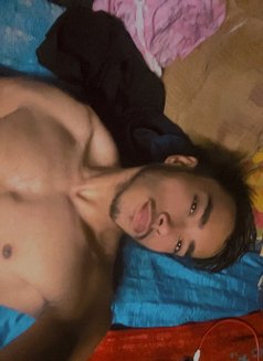 Pawan - Male escort in New Delhi Photo 2 of 8