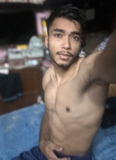 Pawan - Male escort in New Delhi Photo 4 of 8