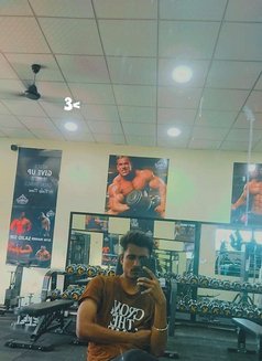 Vaibhavsontakke - Male escort in Aurangabad  Photo 4 of 6