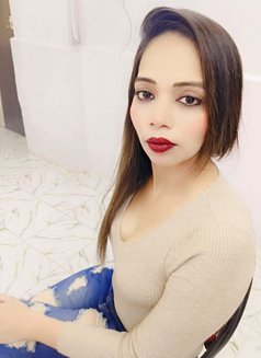 Naughty Reya Real Meet and Cam - এস্কর্ট in Mumbai Photo 1 of 3