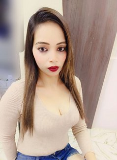 Naughty Reya Real Meet and Cam - এস্কর্ট in Mumbai Photo 2 of 3