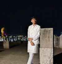 LITTLE_BIGBULL - Male एस्कॉर्ट in Kolkata