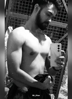 Secret Keeper - Male एस्कॉर्ट in New Delhi Photo 1 of 1