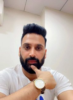 Kabir (Wild Hunter) - Male ম্যাসেজ in New Delhi Photo 6 of 8