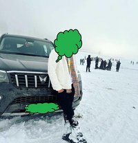 Massager & Escort for Female & Couple - Male escort in Gurgaon