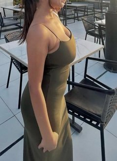 Jessica - escort in Mumbai Photo 5 of 7