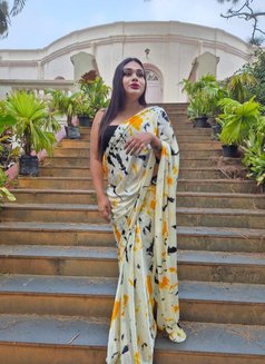 Hot and Sexy Top Shemale - Transsexual एस्कॉर्ट in Bangalore Photo 8 of 8