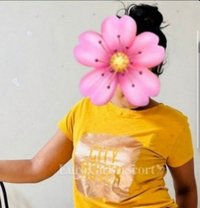 Nadee (Sri Lanka) - एस्कॉर्ट in Bangalore