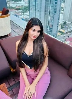 Reena - escort in Chennai Photo 2 of 2