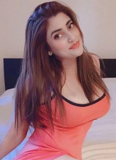 Reena - escort in Chennai Photo 1 of 2